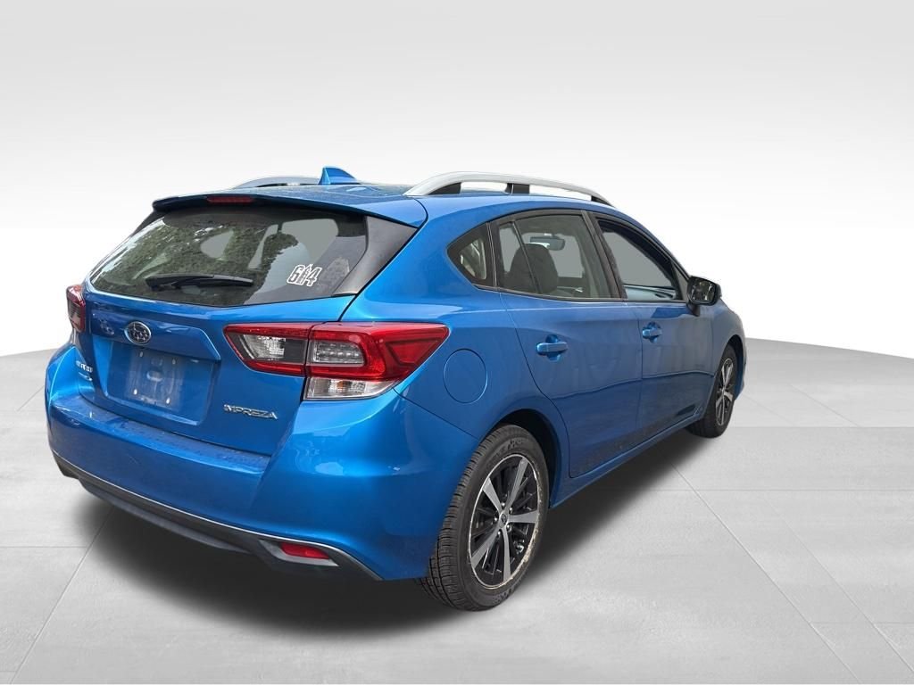 Used 2021 Blue Subaru Premium image 14