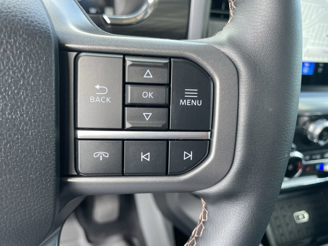 New 2026 Antimatter Blue Metallic Ford Lariat image 30