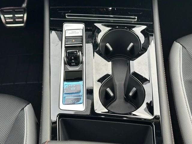 New 2026 Pure Gray Volkswagen 2.0T Peak Edition image 32