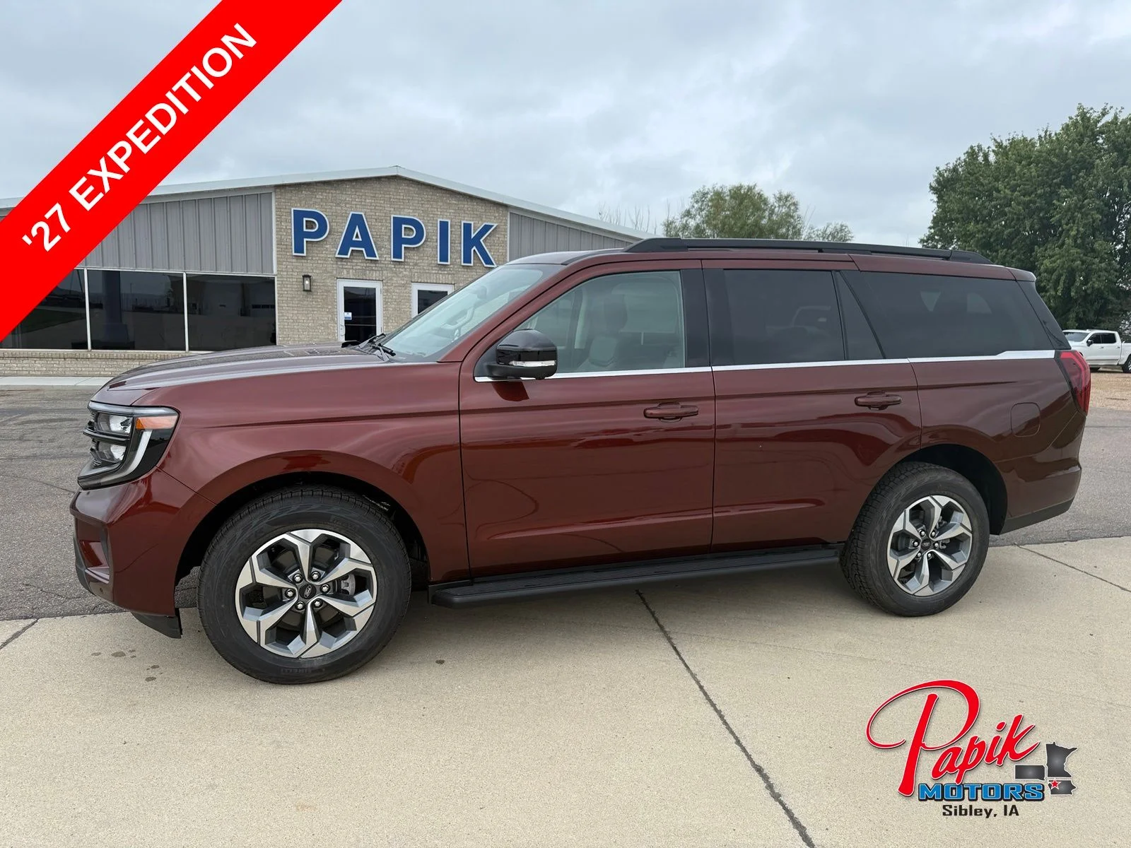 2027 Ford Expedition Active