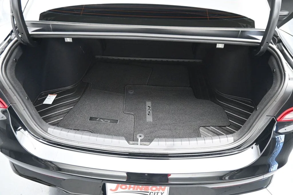 Used 2024 Black Kia GT-Line image 13