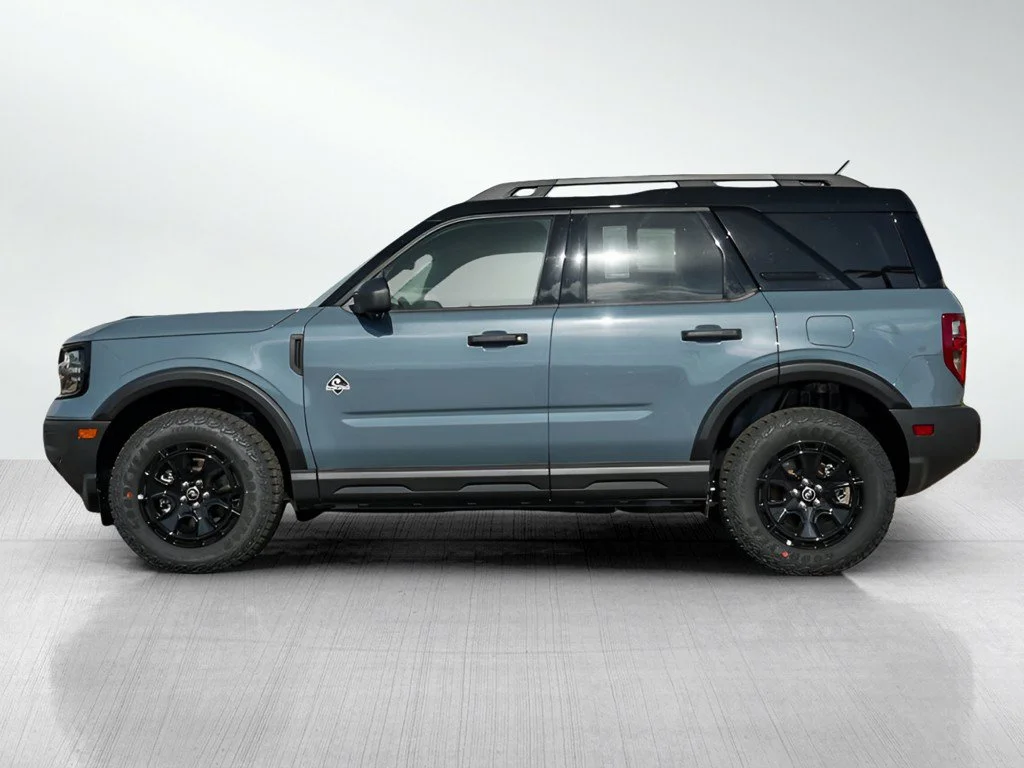 New 2026 Azure Gray Metallic Tri-Coat Ford Outer Banks® image 3