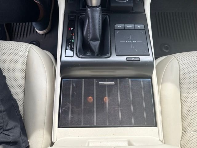 Used 2022 Gray Pearl Lexus 460 image 4