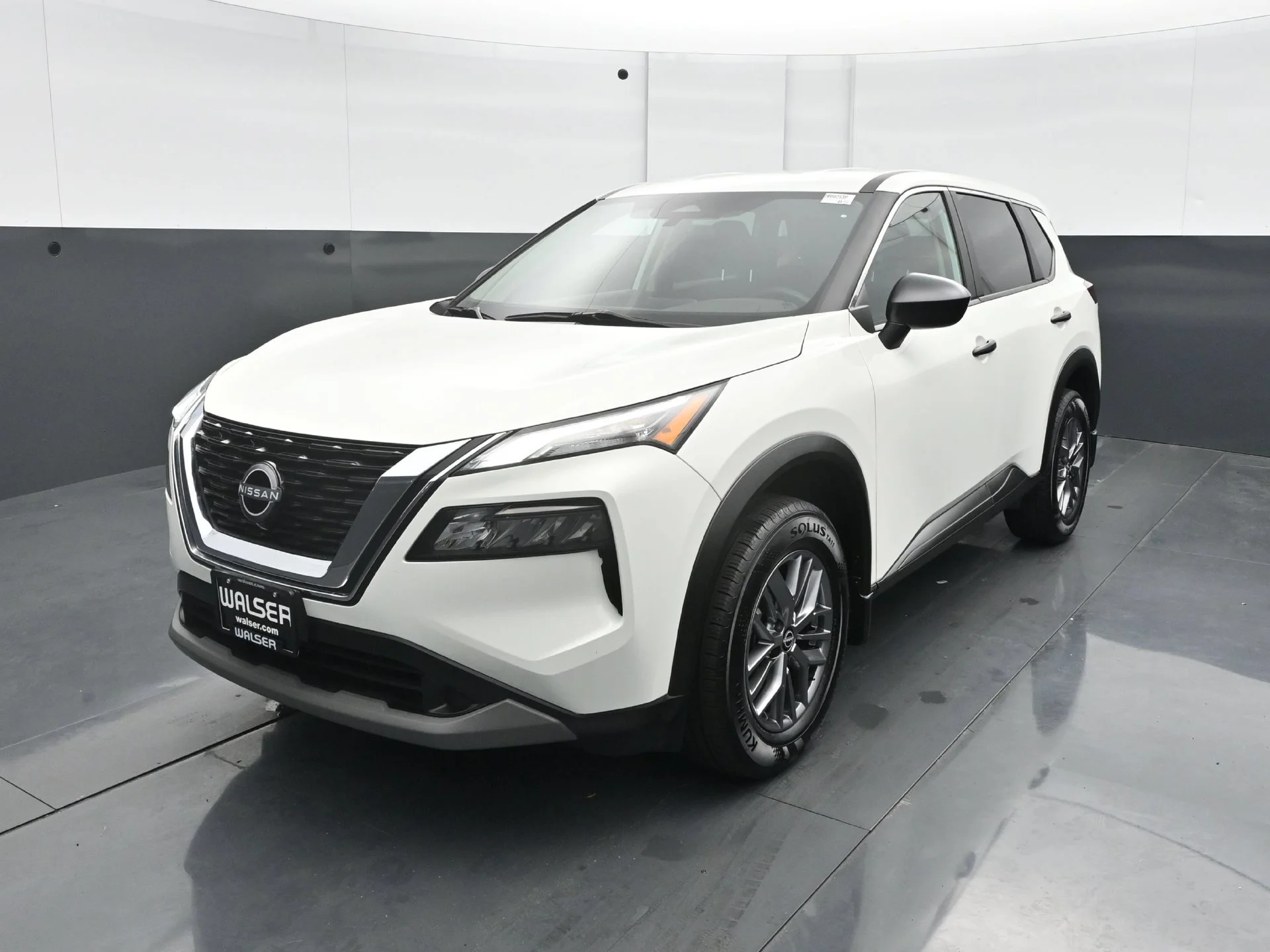Used 2023 Glacier White Nissan S image 1