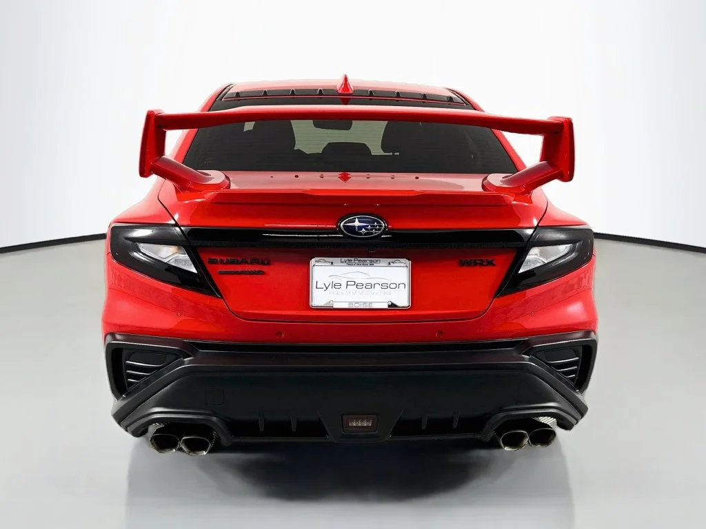 Used 2022 Ignition Red Subaru GT image 10