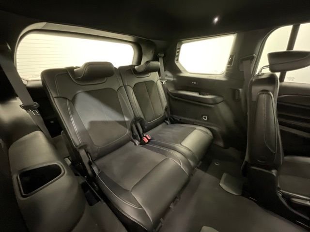 Used 2023 Black Jeep Altitude image 26