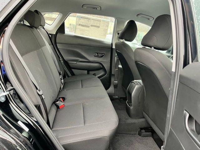 New 2026 Black Hyundai SE FWD image 20