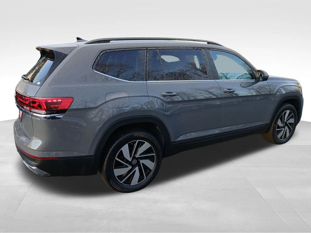 New 2025 Gray Volkswagen 2.0T SE w/Technology image 5
