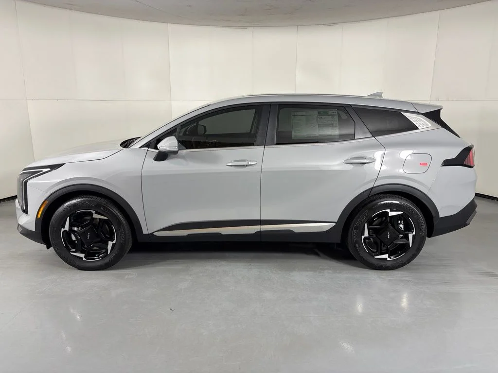 New 2026 Wolf Gray Kia EX image 5