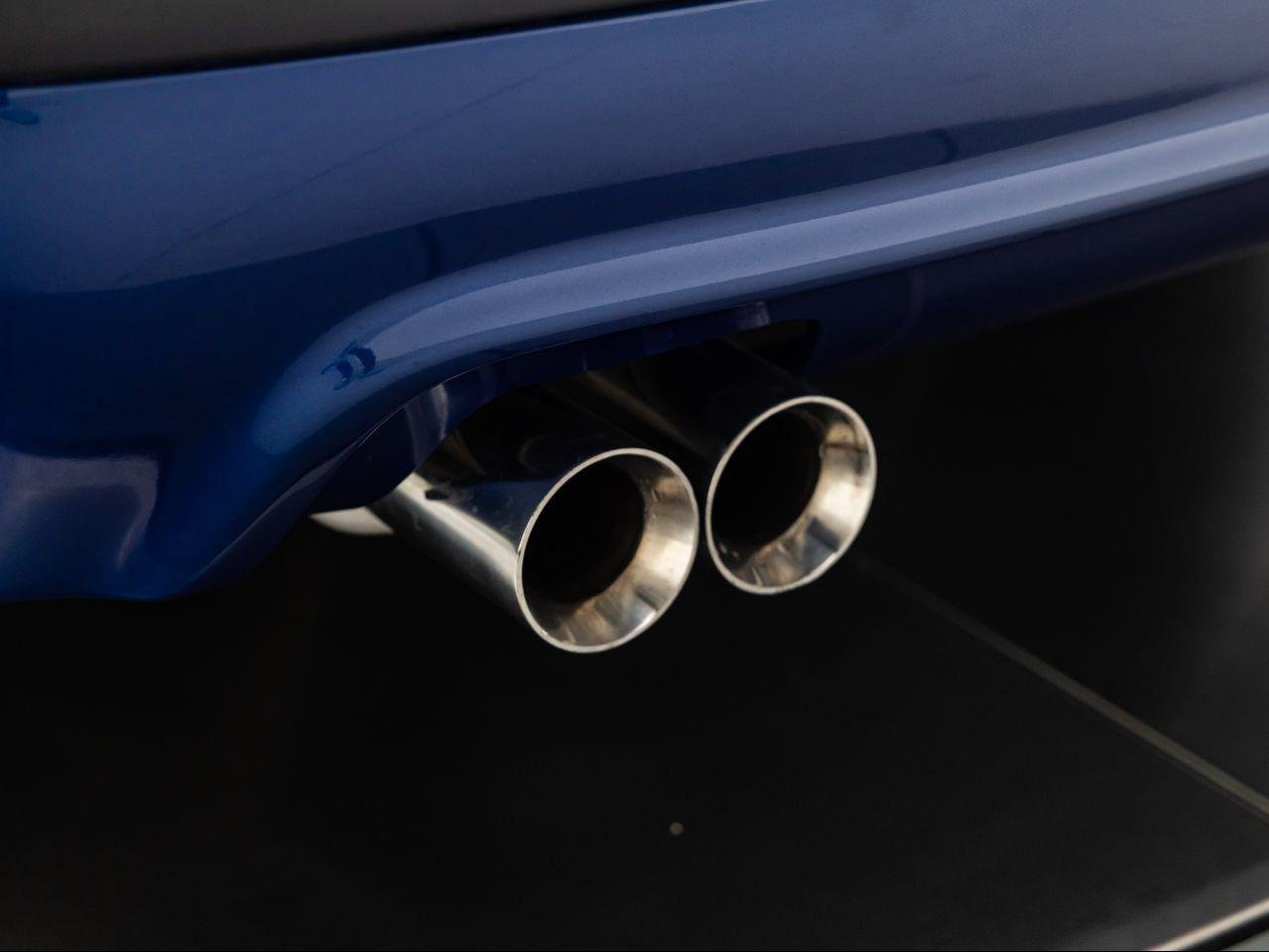 Used 2000 Le Mans Blue BMW E39 image 32