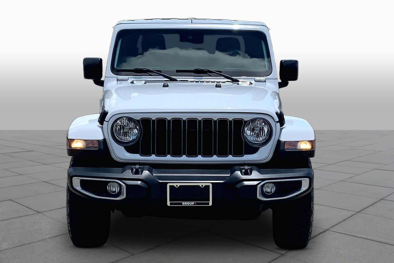 Used 2024 Bright White Clearcoat Jeep Texas Trail image 4