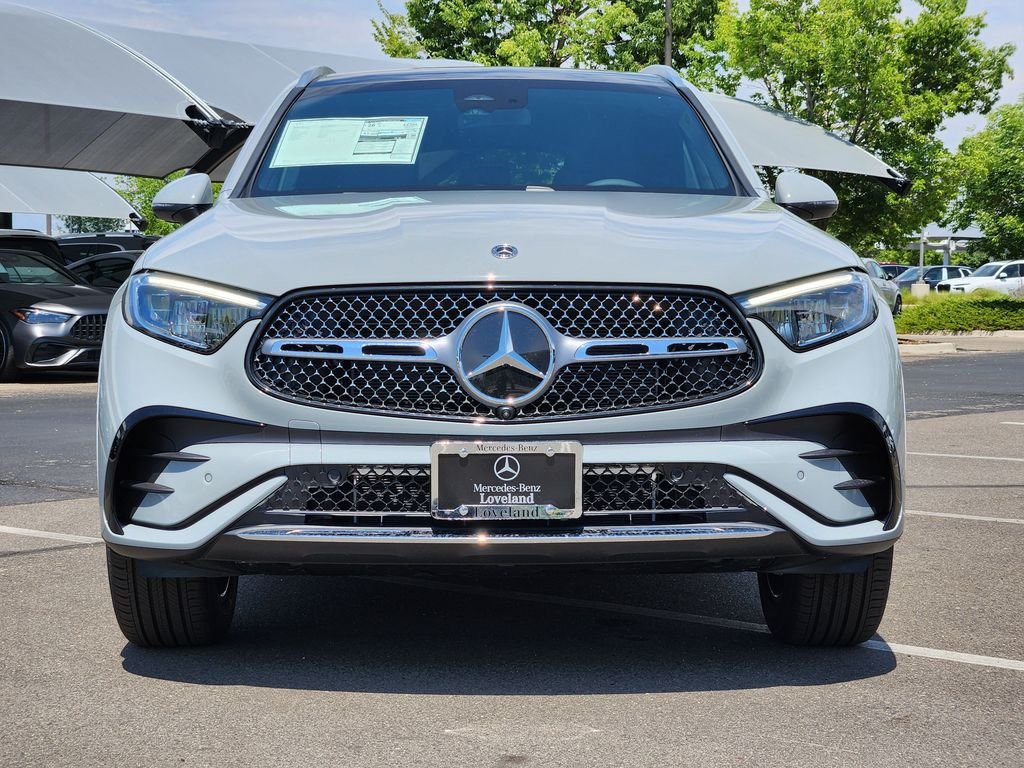 New 2026 MANUFAKTUR Alpine Grey Mercedes-Benz GLC 300 4MATIC® image 3