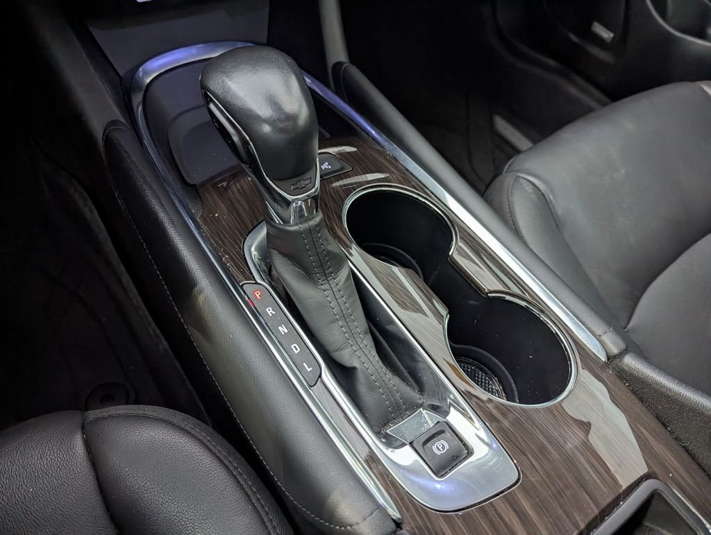 Used 2022 Ash Chevrolet Premier image 13
