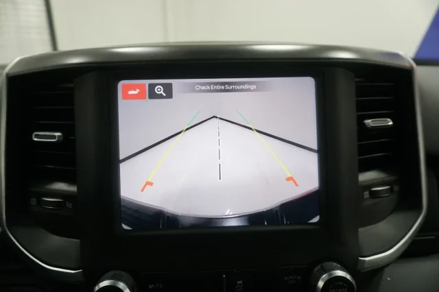 Used 2024  Ram Big Horn image 31