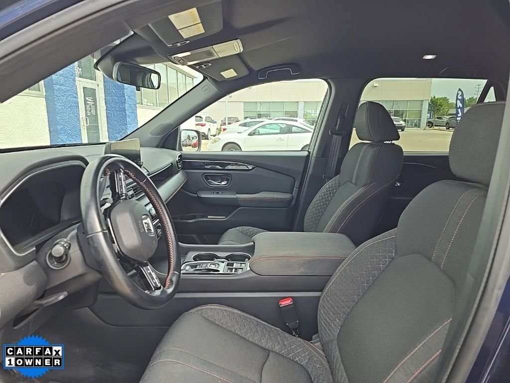 Used 2023  Honda Sport image 5