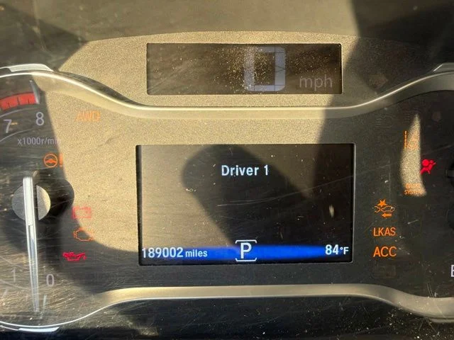 Used 2018 Green Honda Touring image 12