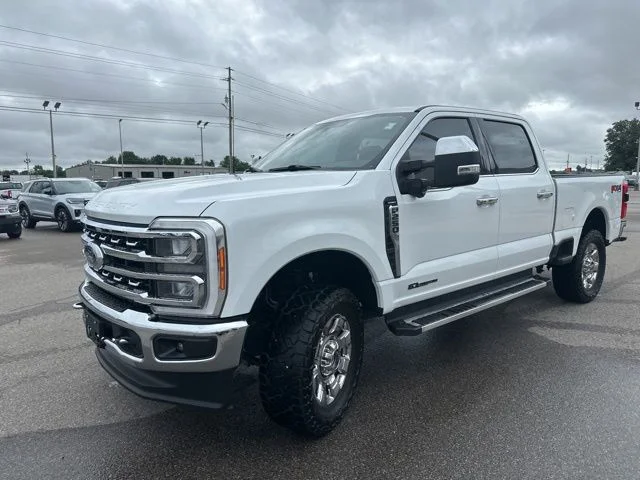 Used 2023 Oxford White Ford Lariat image 32