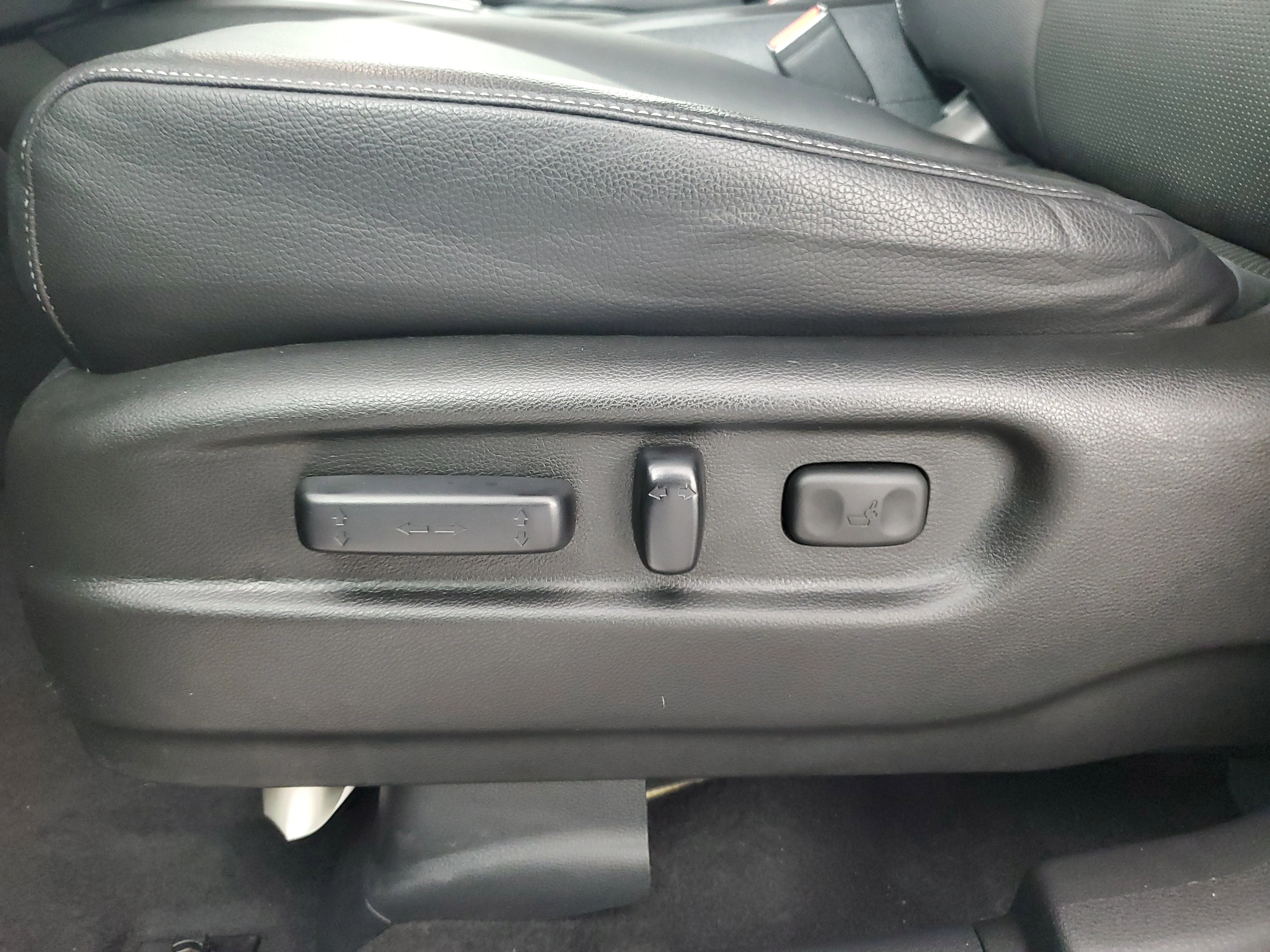 Used 2023 Crystal Black Pearl Honda RTL image 29
