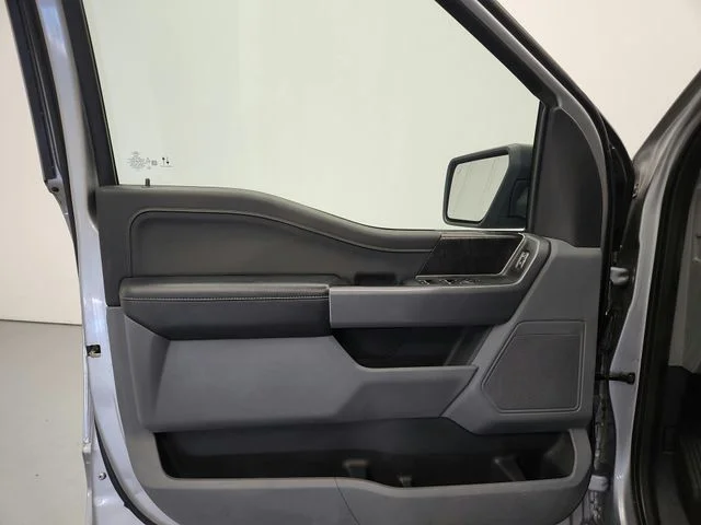Used 2022 Silver Ford XLT image 30