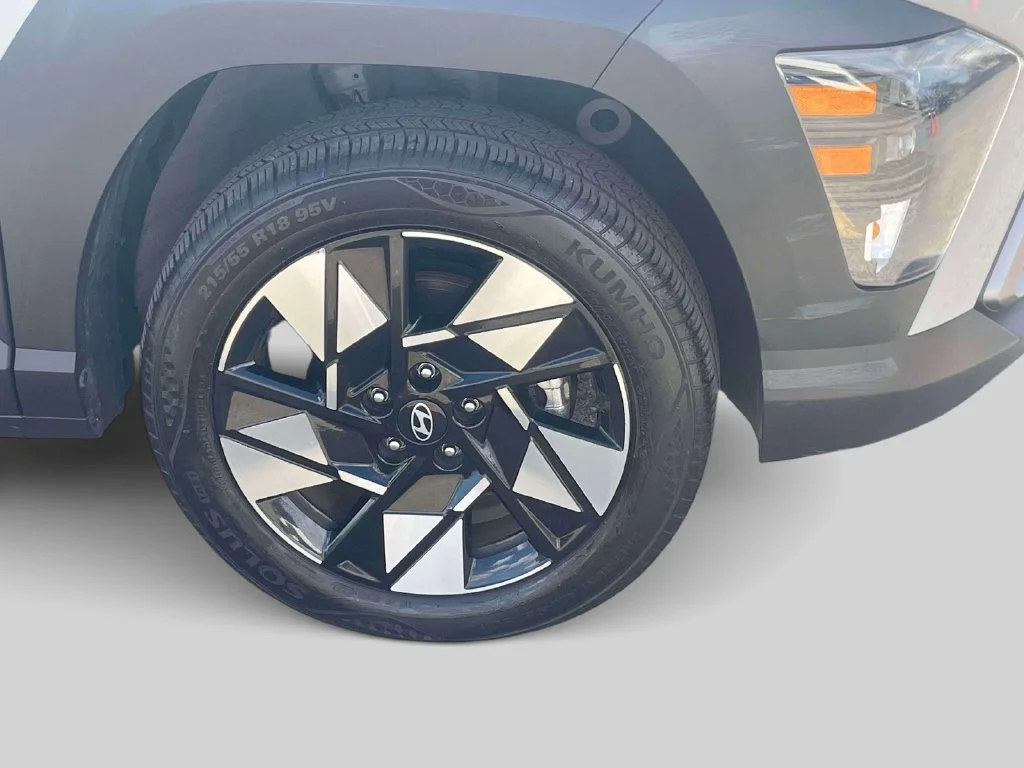 Certified Used 2024 Gray Hyundai SEL image 9