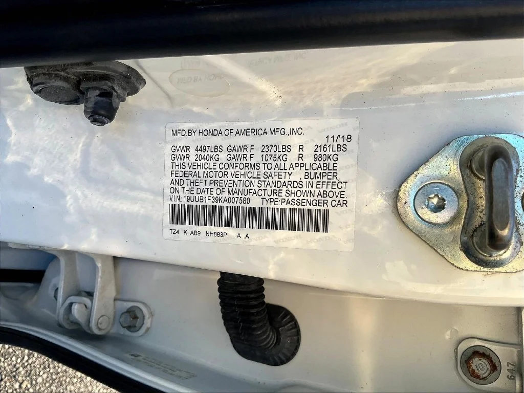 Used 2019 Platinum White Pearl Acura 2.4L image 17
