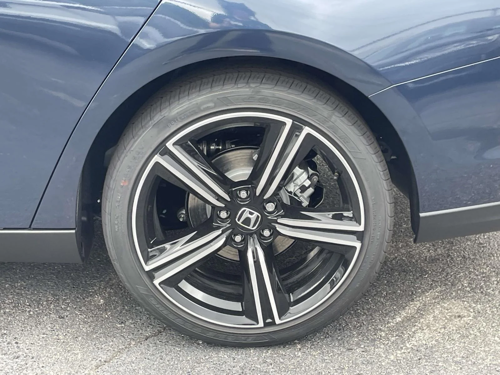 New 2026 Canyon River Blue Metallic Honda SE CVT image 5