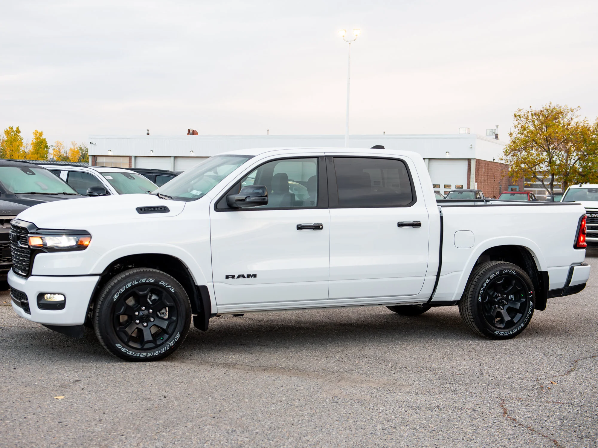 New 2026 White RAM Big Horn Night* Crew Cab 4x4, Heated Seats/Wheel, Alpine Audio, Level 2 Equip Group image 3