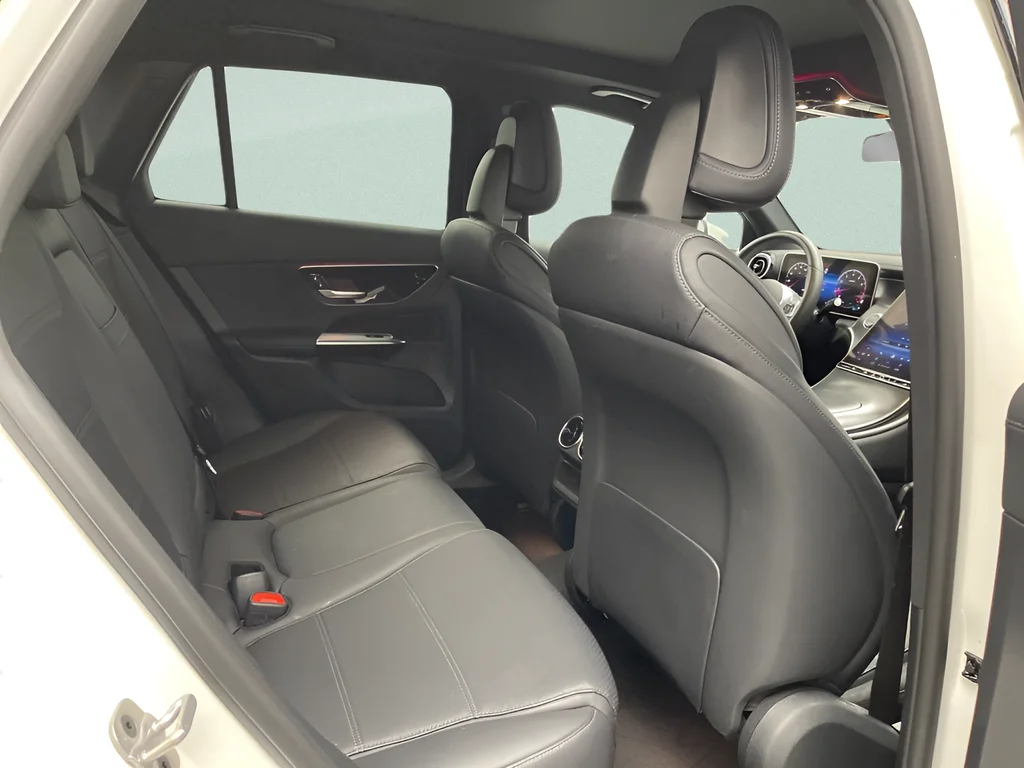 2024 Mercedes-Benz GLC GLC 300 - Photo 30