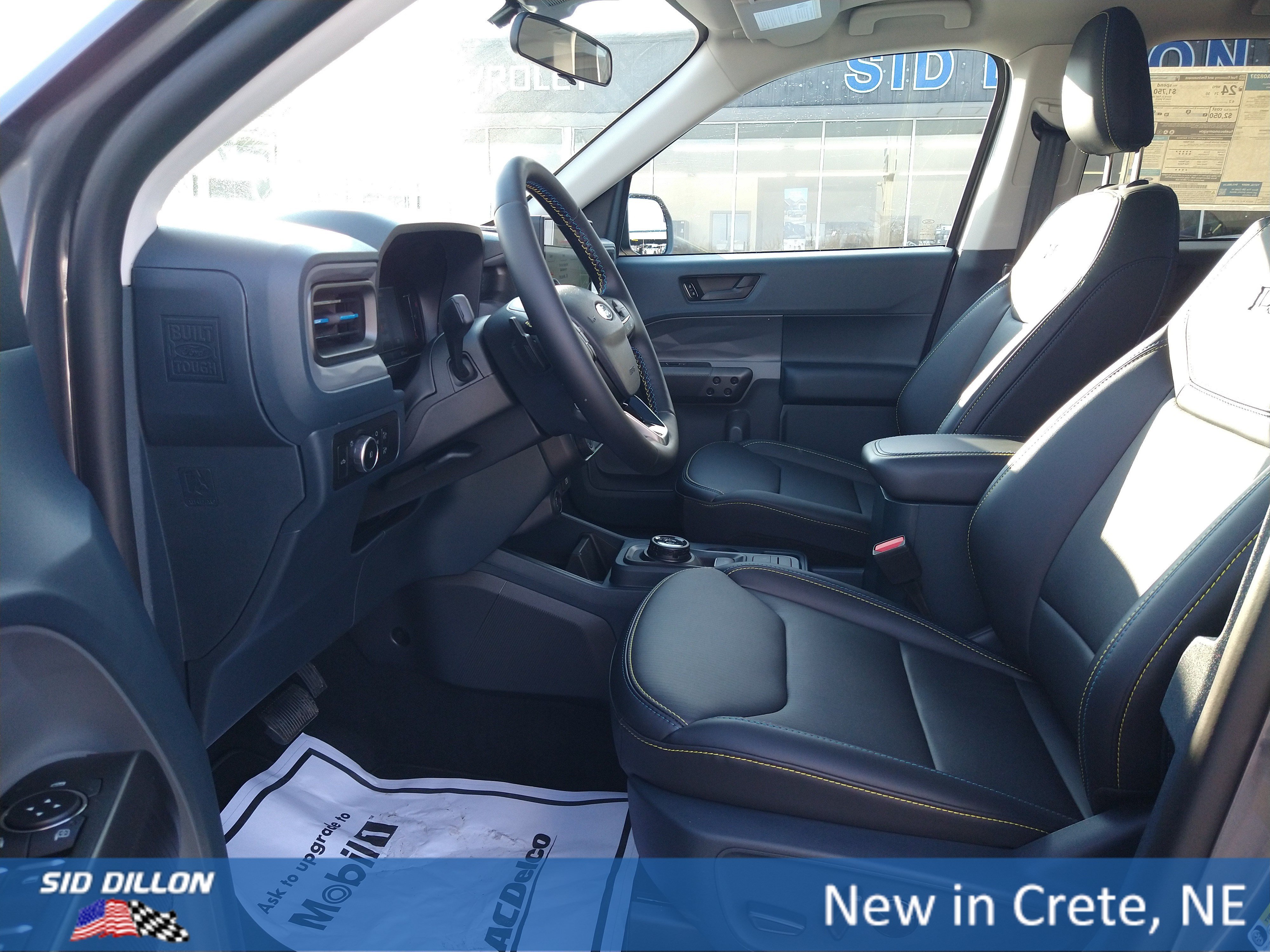 New 2026 Carbonized Gray Metallic Ford Lobo High image 3