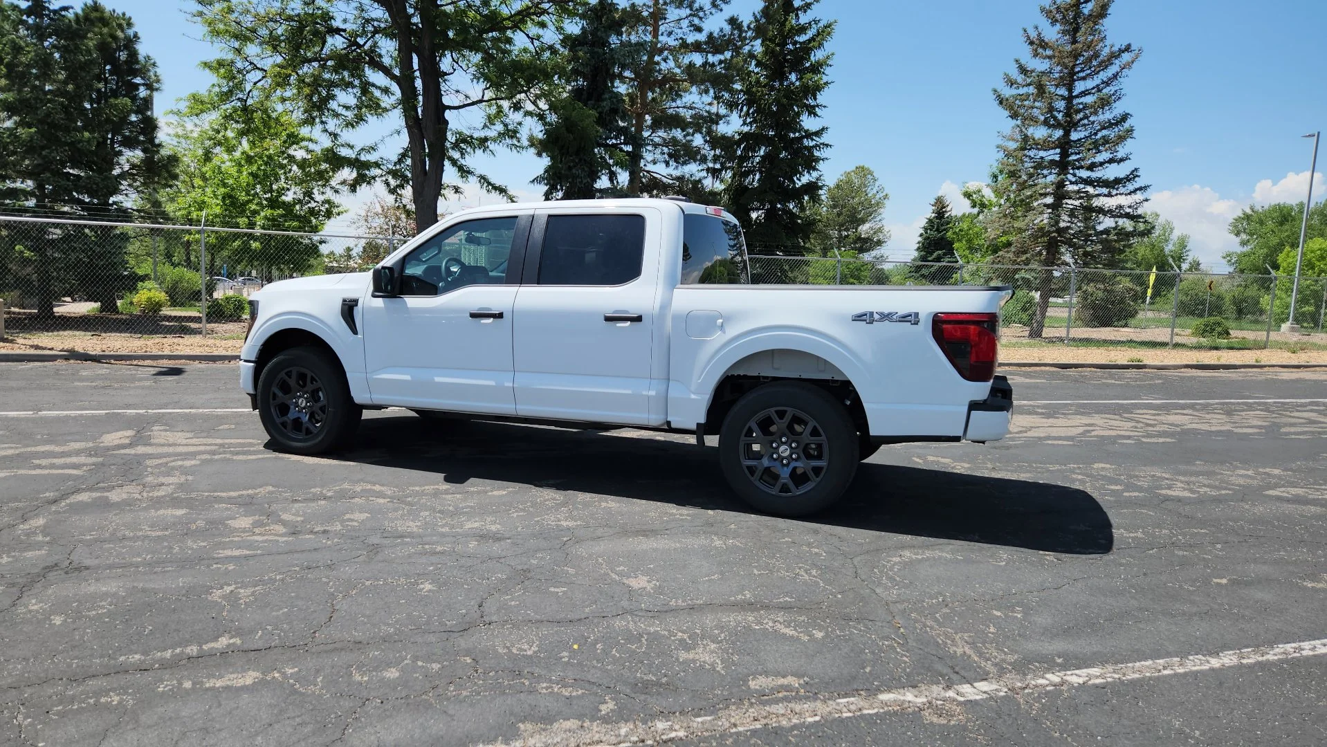 New 2026 Oxford White Ford STX image 8