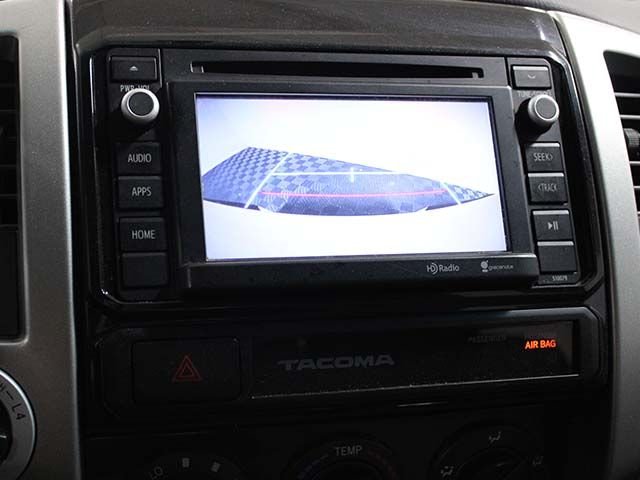 Used 2015 Super White Toyota  image 13