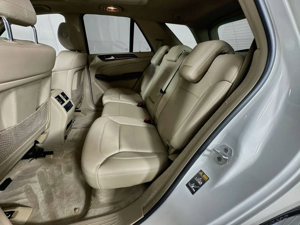 Used 2015 White Mercedes-Benz ML 350 image 30