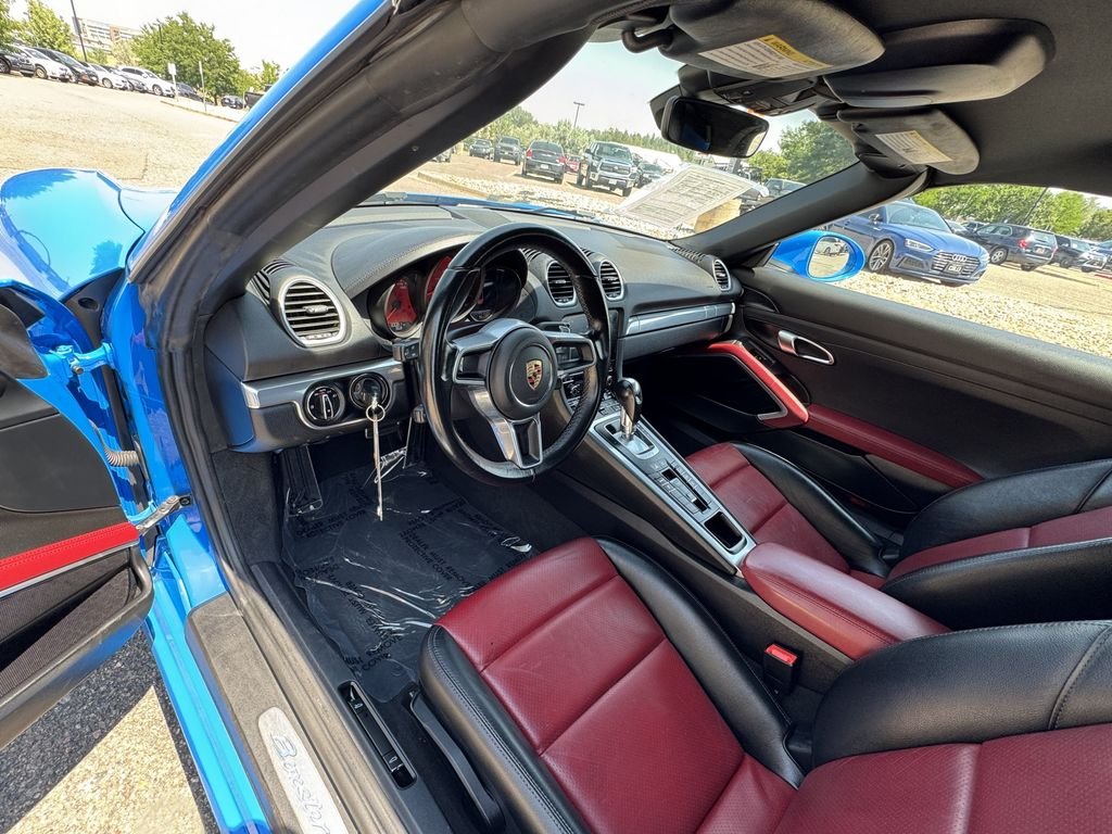 Used 2023 Blue Porsche S image 22