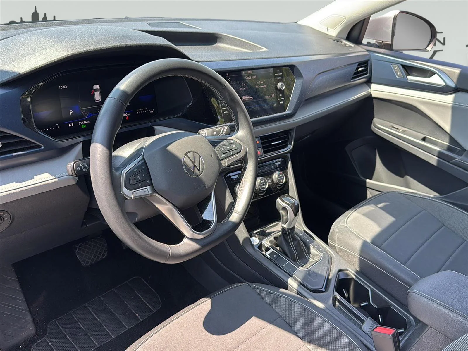 2024 Volkswagen Taos SE - Photo 13