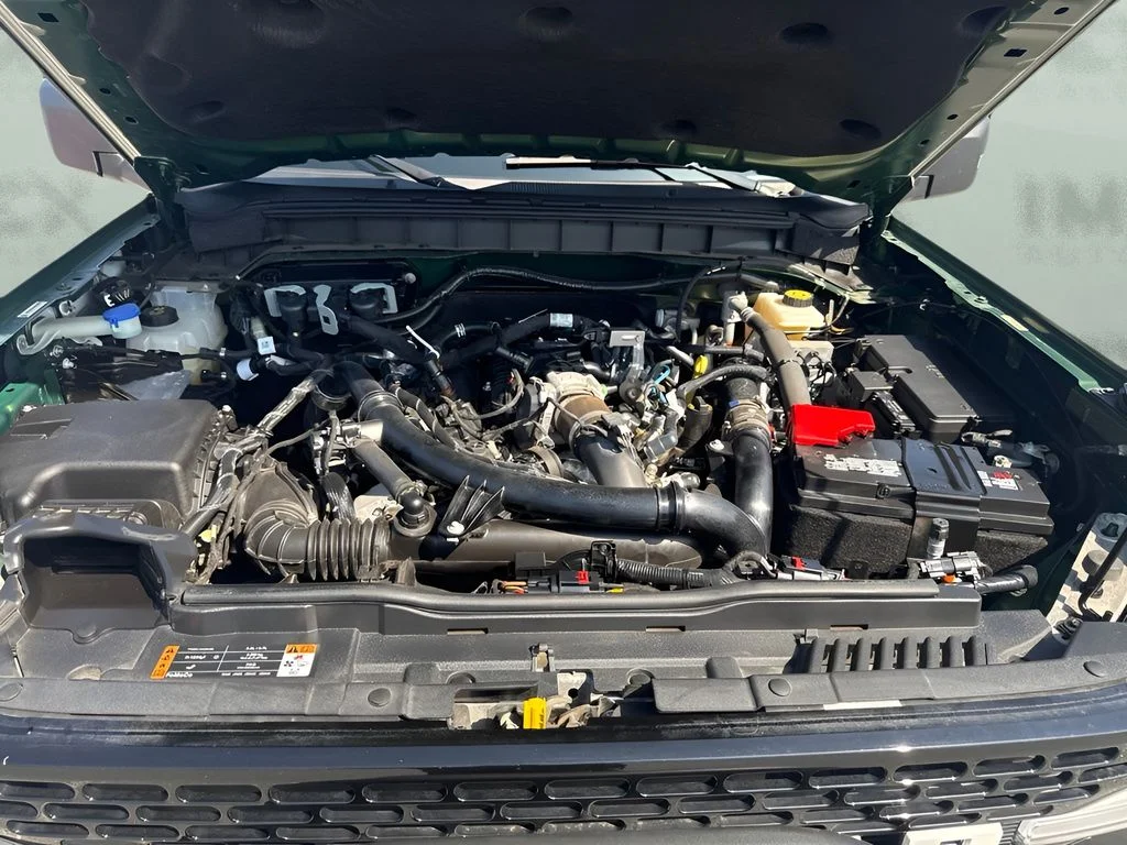 Used 2022 Green Ford Wildtrak image 18
