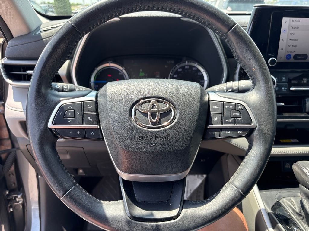 Used 2023 Gray Toyota XLE image 2