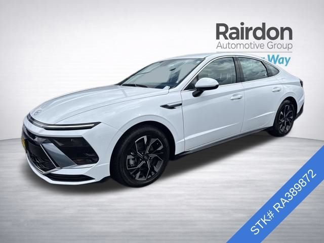 Used 2024 Serenity White Hyundai SEL image 3