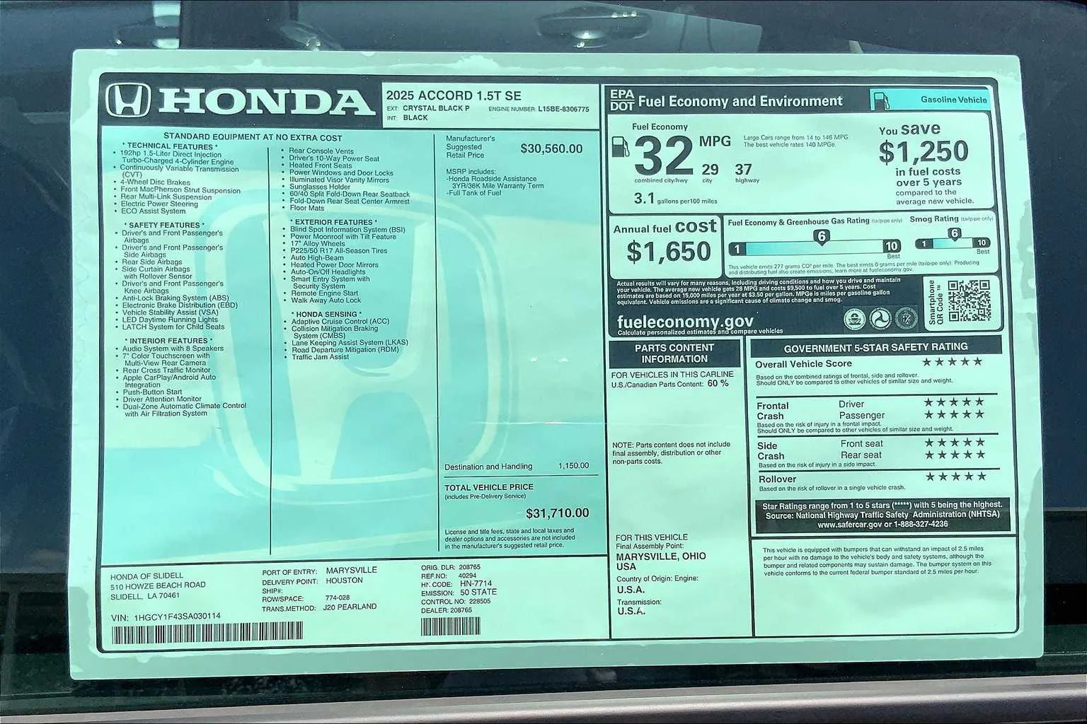 Used 2025 Crystal Black Pearl Honda SE image 18
