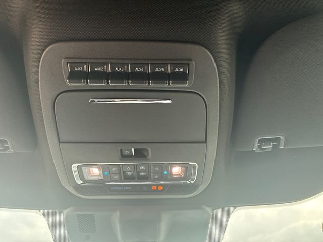 New 2026 Carbonized Gray Metallic Ford F-350® Platinum® image 30