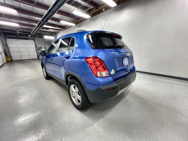 Used 2015 Blue Chevrolet LT image 6