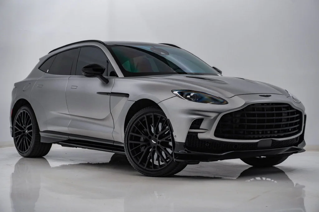 2023 Aston Martin DBX