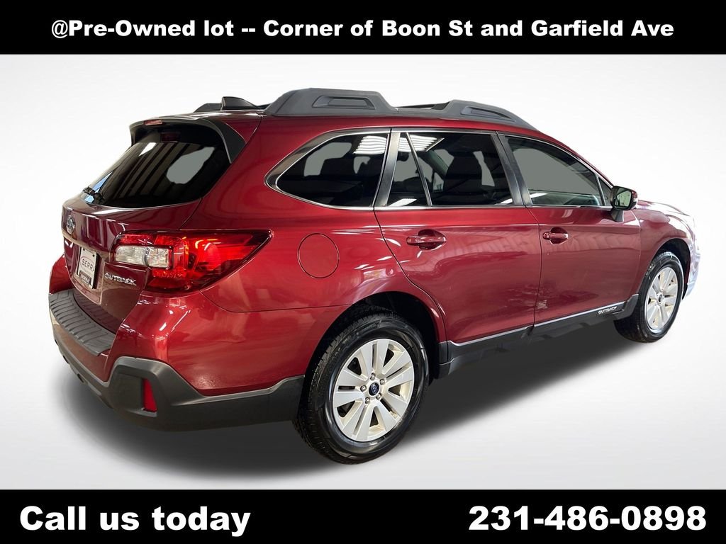 Used 2019 Red Subaru 2.5i Premium image 5