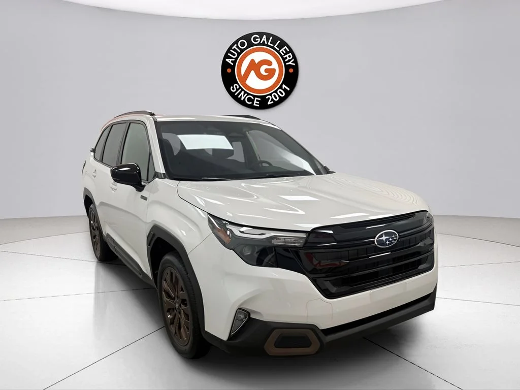 2025 Subaru Forester Sport Hybrid's photo