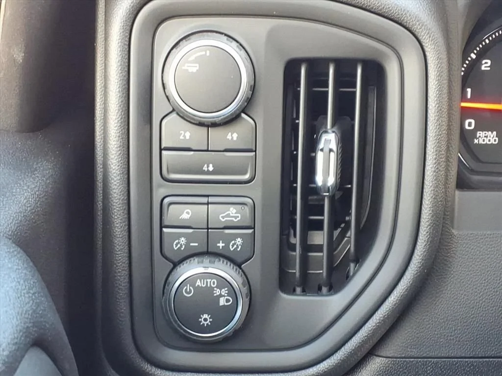 2025 Chevrolet Silverado 2500 HD Work Truck - Photo 19