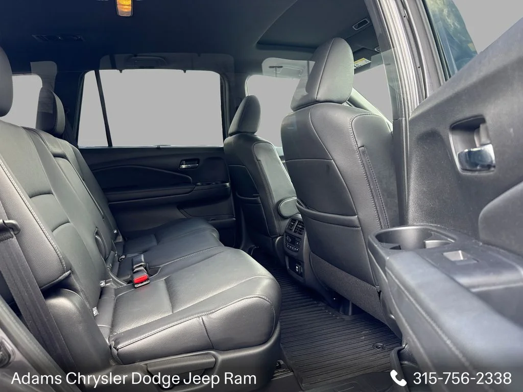 Used 2019 Gray Honda Elite image 11