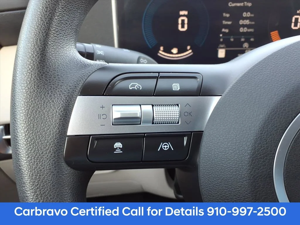 Used 2026 White Hyundai SEL image 19