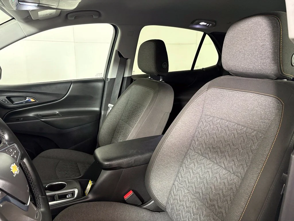 Used 2024 White Chevrolet LT image 17