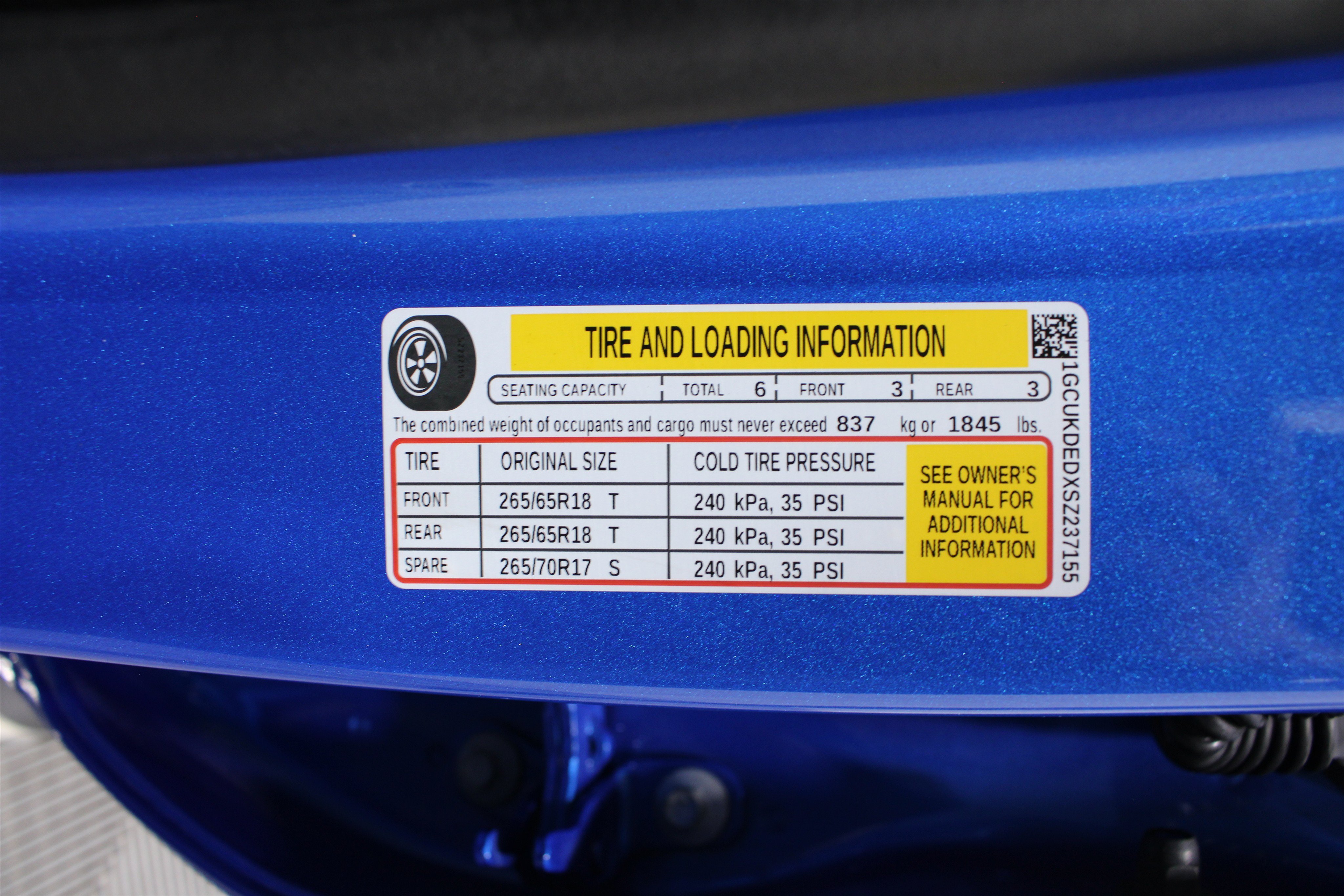 Used 2025 Riptide Blue Metallic Chevrolet LT image 39