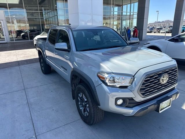 Certified Used 2021  Toyota TRD Off-Road image 2