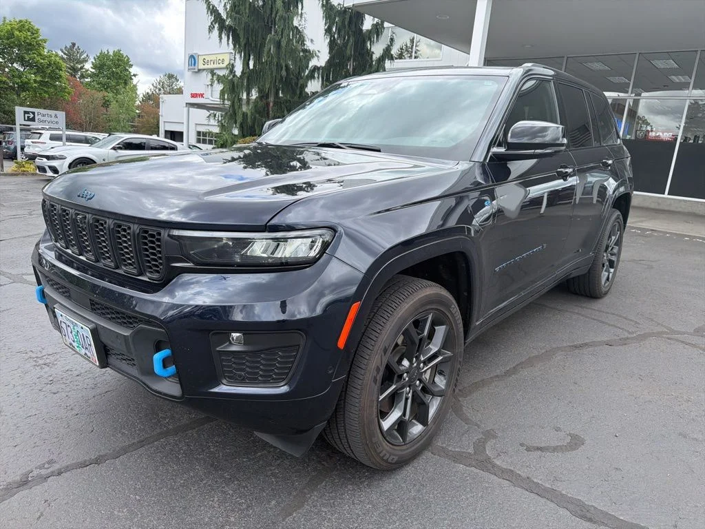 2024 Jeep Grand Cherokee Anniversary Edition 4xe 4x4's photo